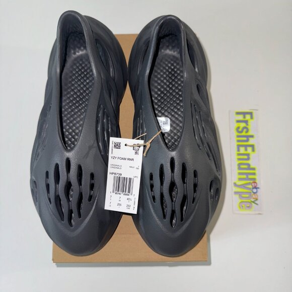 Adidas Yeezy Foam RNR Onyx Mens Size 7 NEW in Box - Picture 7 of 10